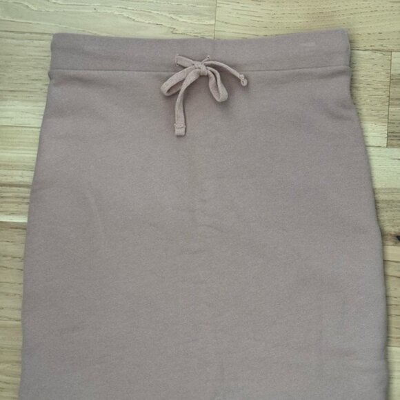Frank & Eileen Donegal Unforgettable skirt in triple fleece in blush size L - Picture 6 of 12